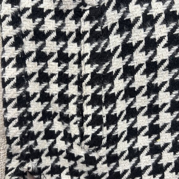 Pistola Houndstooth Shacket - Picture 6 of 10